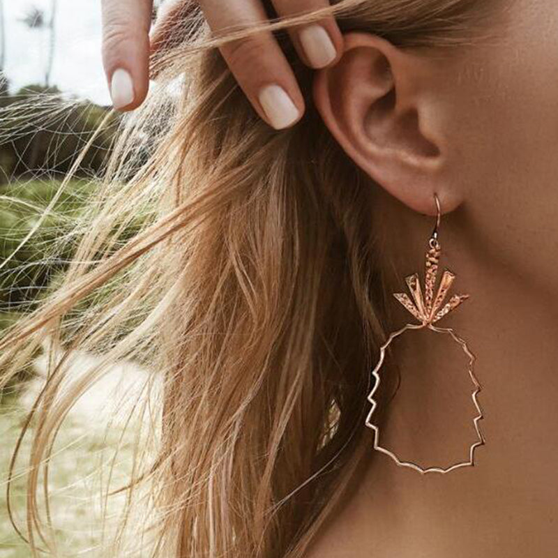 Geometric Rosegold Pineapple Earring